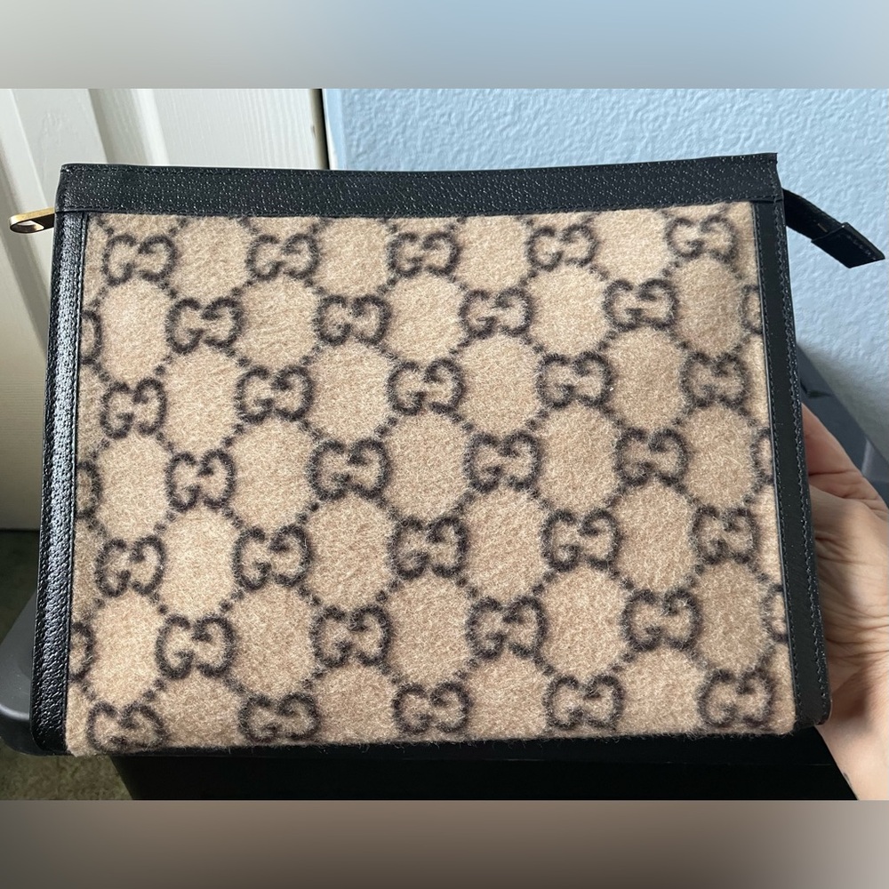 Gucci GG Wool Supreme zip Pouch/ Clutch/ Toiletry Bag - Picture 10 of 13